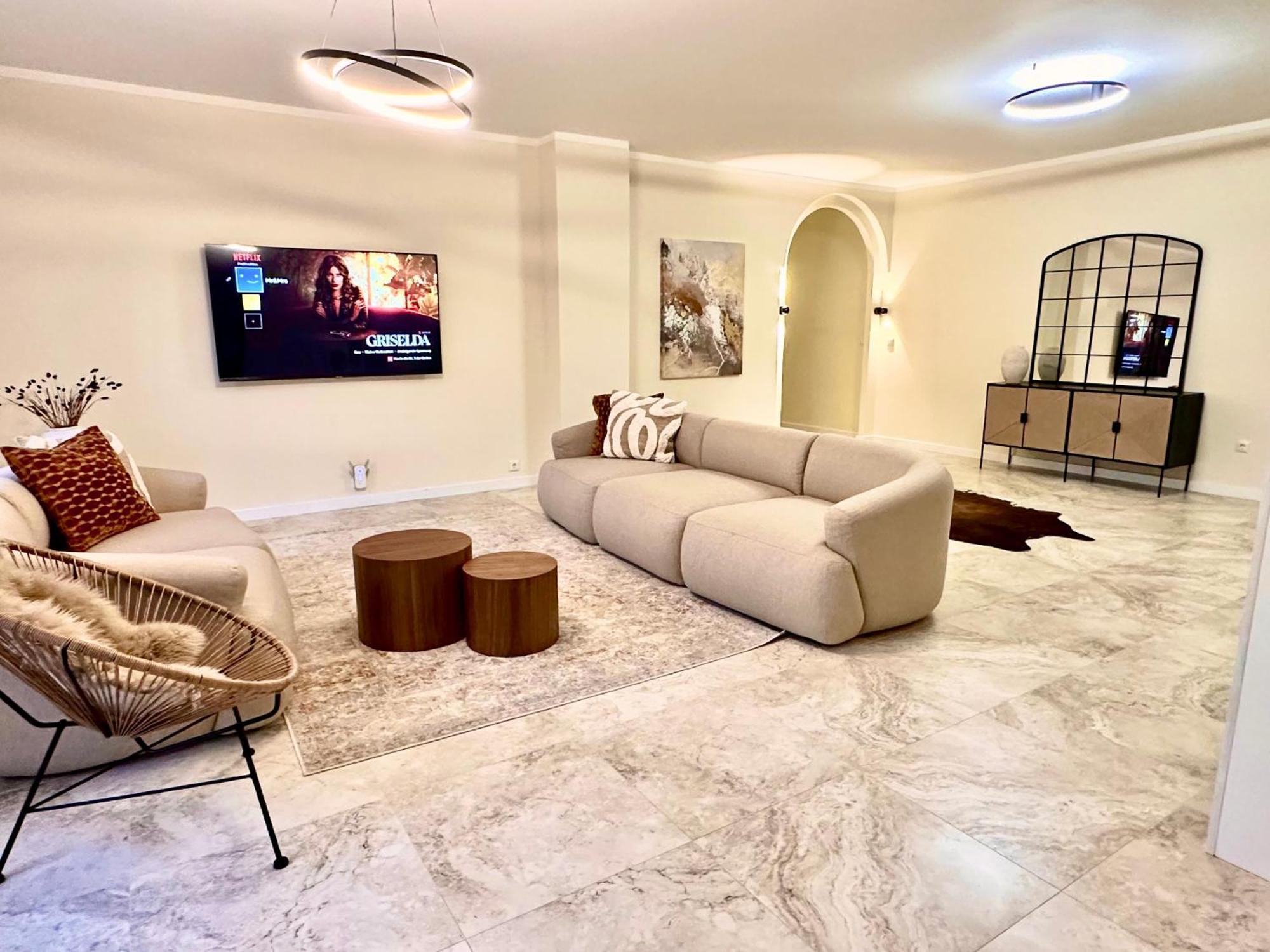 Sanierte 5 Zimmer Luxus Standard Apartment Auf 350Qm Amburgo Esterno foto
