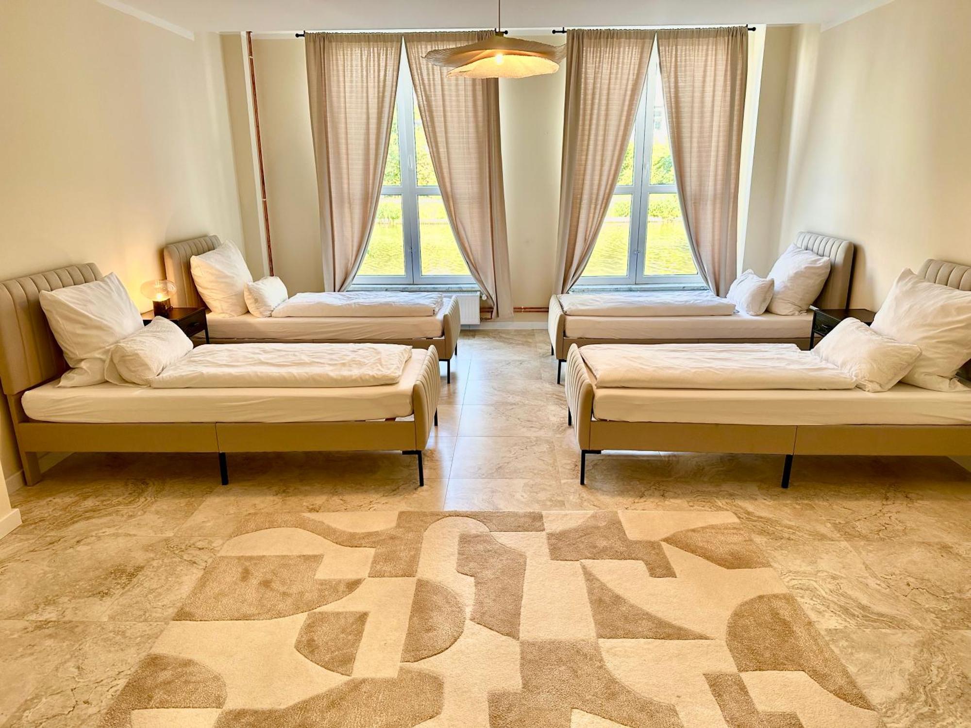 Sanierte 5 Zimmer Luxus Standard Apartment Auf 350Qm Amburgo Esterno foto