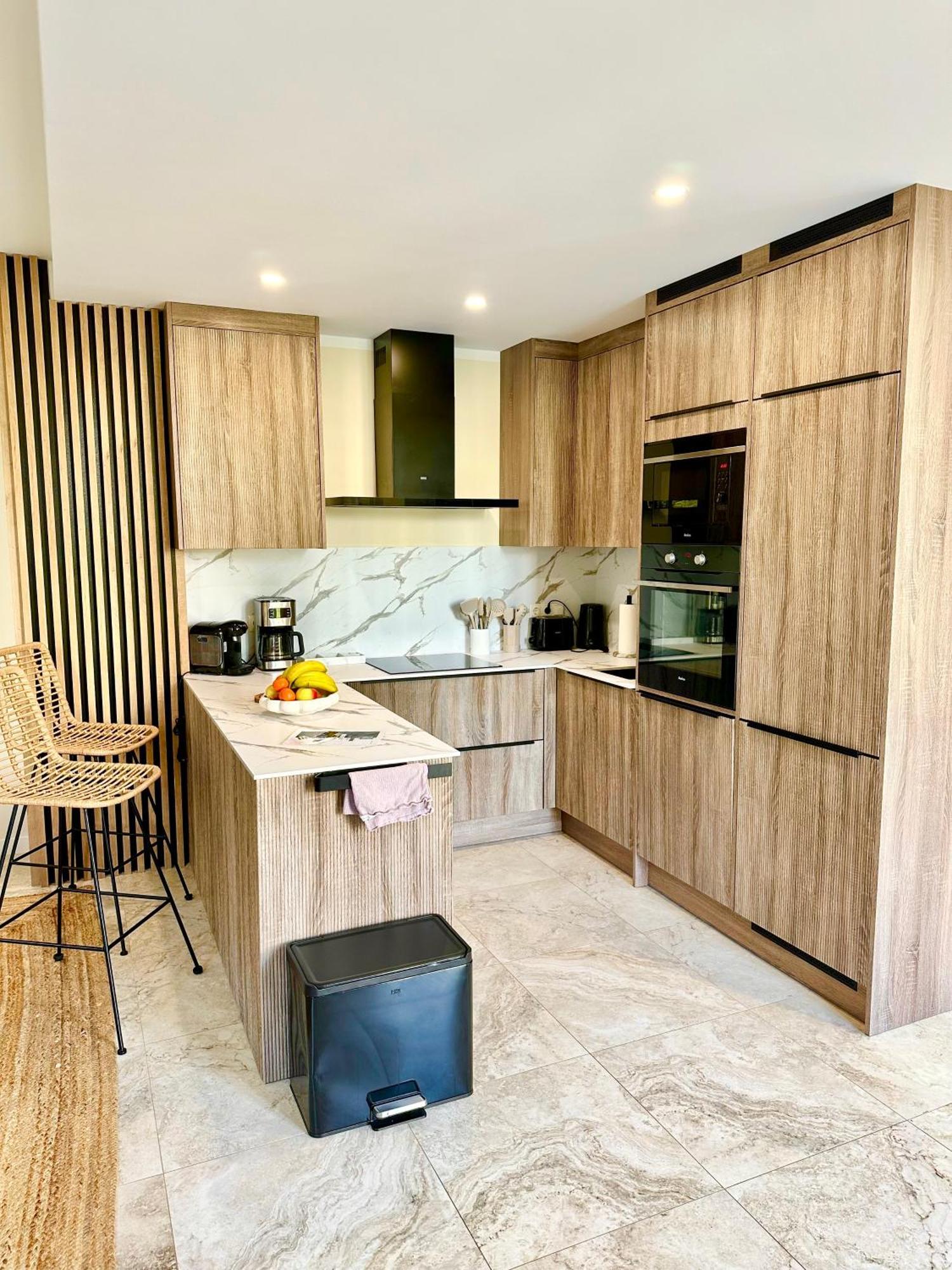 Sanierte 5 Zimmer Luxus Standard Apartment Auf 350Qm Amburgo Esterno foto